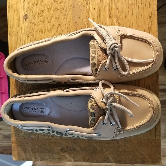 Sperry Top Siders,  Leopard print, size 7 - Picture 1 of 6